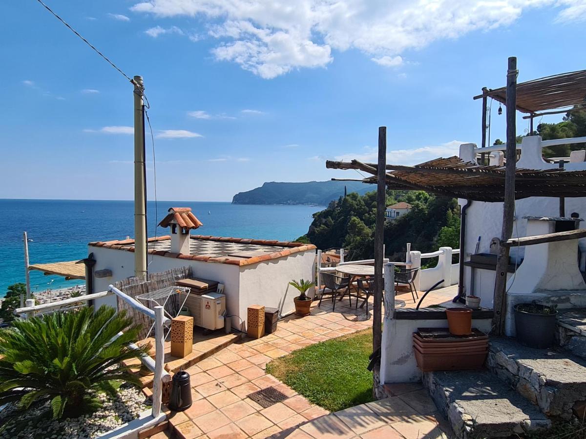 Soqquadro Art&Relax - Spotorno Apartman Kültér fotó