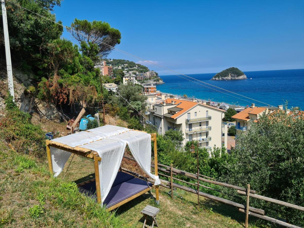 Soqquadro Art&Relax - Spotorno Apartman Kültér fotó