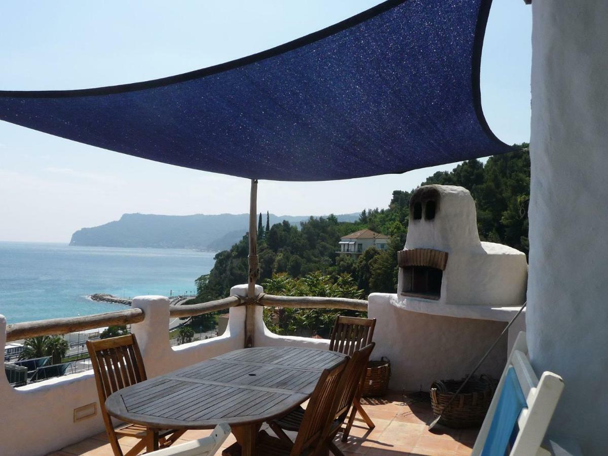 Soqquadro Art&Relax - Spotorno Apartman Kültér fotó